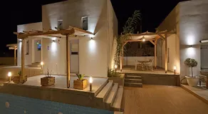 Ios Endless Blue Luxury Bungalows - Image 3