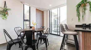 Doctores Apartments by VH - Image 4