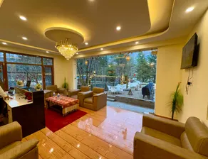 Hotel Oscar Mountain Retreat - Image 2