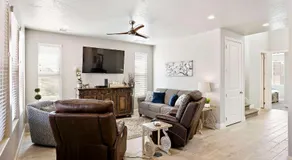 Curtis Ladera home - Image 2