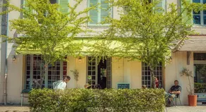 Santat Central hôtel - Image 2