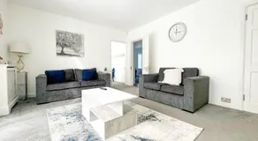 Large 8 Bedroom House in Edgbaston - Image 2