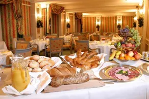Hotel Alpina Luzern - Image 3