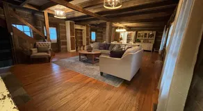 The Hilltop Cabin - Image 3