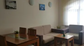 Sunny home by the lift in Bansko - Image 3