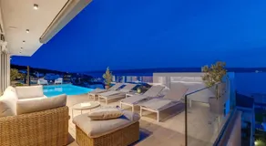 Ocean View Villa - Image 4