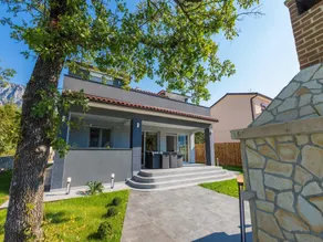 Modern holiday home with private pool and mountain view ! - Image 2