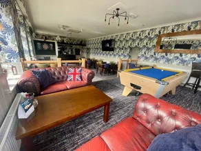 The White Swan, Yeadon - Image 2
