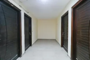 Hotel O by OYO Kamal Palace - Image 5