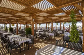 Dream World Resort & Spa - Image 2