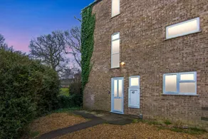 Near City Hospital ★5 Bedrooms ★ 5-10 beds ★ - Image 5