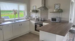 Ard Alainn Lodge, Adorable Setting, scenic views - Image 3
