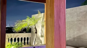 Cobertura de 3 quartos com hidromassagem e vista do por-do-sol - Image 3