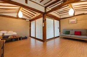 Yangpyeong Baknyeon gotack Yusunjae Hanok pension - Image 3