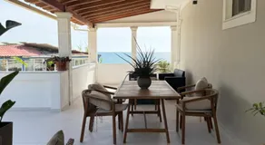 Marea Blue Seaview Apartments of Santa Barbara - Image 3