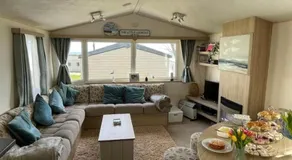 3 Bed-Sleeps 8-Pet Friendly-Parking-Sea View - Image 2