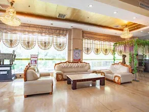 Taoyuan International Hotel - Image 4