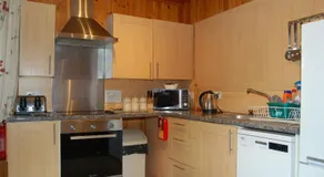 Woodland Chestnut Lodge - Image 3