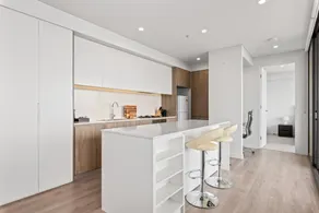 Luxe 2-Bed: Modern Interiors, Balcony & BBQ Area - Image 4