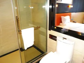7 Days Premium Hotel Yangzhou Baoying Time Plaza Maternity and Child Healthcare Hospital - Image 4