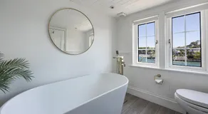 Bell Cottage - Image 2