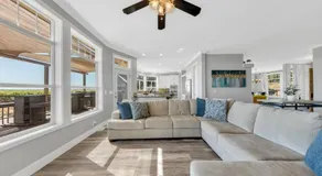 Luxe & Comfy Vineyard Estate ~ Breathtaking Views! - Image 2