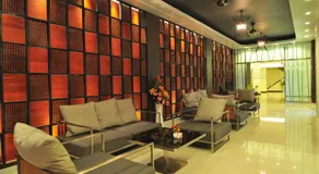 Platinum Hotel and Apartments - Image 3