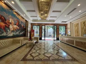 Jingdu Fashion Hotel - Image 4