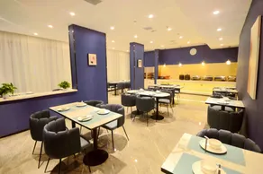 LanOuShangPin Hotel (Xinzhou Ancient City Scenic Area) - Image 4