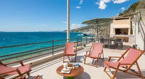 Blue Lagoon Beach Apartments - Image 3