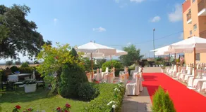 Hotel Cuatro Calzadas - Image 4