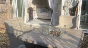 Highcroft House - Image 4