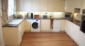 Stablehurst Cottage - Image 3