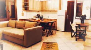 Romantic maisonette in the heart of Pythagoreio LH door - Image 2