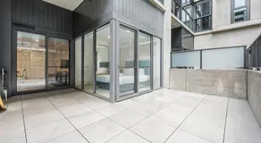 Chic Modern 1-Bedroom Apartment, Gym, Parking - Image 5