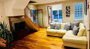 Zoe Bistro & Accommodation - Image 2