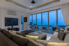Luxury 6  B/R Villa, Chaweng,  panoramic sea views - Image 4