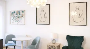 Hotel Triangle - Image 3