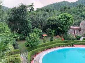 Siyava Valley Resort - Image 2