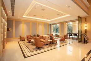 Vienna Hotel (Taian Feicheng Junyue Building Wuyue Plaza Branch)) - Image 2