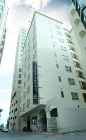 OYO 115 Sunshine Tower - Image 4