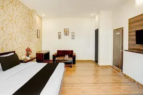 HoTEL RAJ EMABSSY - Image 5