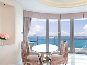 Phoenix Island Supreme Seaview Holiday Hotel - Image 5