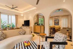 ELIVAAS Signature Purple Coral Luxe 5-BHK Villa With Two Pvt Pools & Lift - Image 3