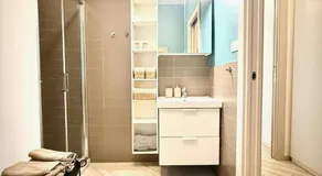 ReBeeApartments - apt 2 - Image 5