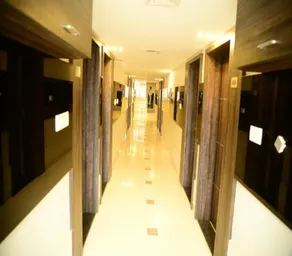 Miles Inn Hotel - Image 4