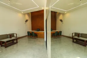 LEMER SUITES - Image 2