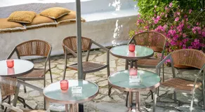 Acropolis Hotel - Image 4