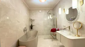 Monaco 2bdr luxury apartment, private garden&pool - Image 2