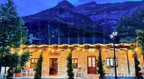 - Cemi Rooms - River View & Traditional Restaurant - Image 2